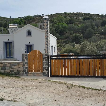 Emborios Villa Polymnia מראה חיצוני תמונה